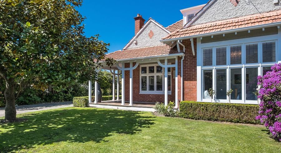  at 6 Ings Avenue, Saint Clair, Dunedin