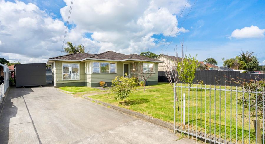 at 14 Cullinan Avenue, Mangere, Auckland