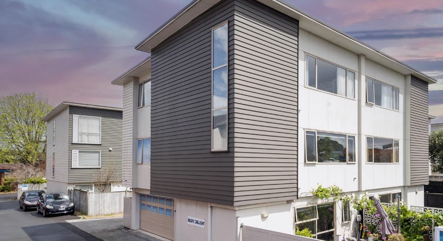  at 4/21A Mount Smart Road, Royal Oak, Auckland City, Auckland