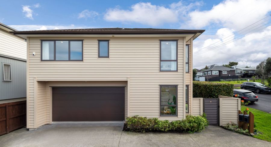  at 71 Francis Street, Hauraki, North Shore City, Auckland