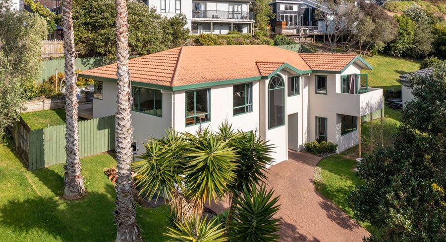 at 8 Coralsea Way, Arkles Bay, Whangaparaoa
