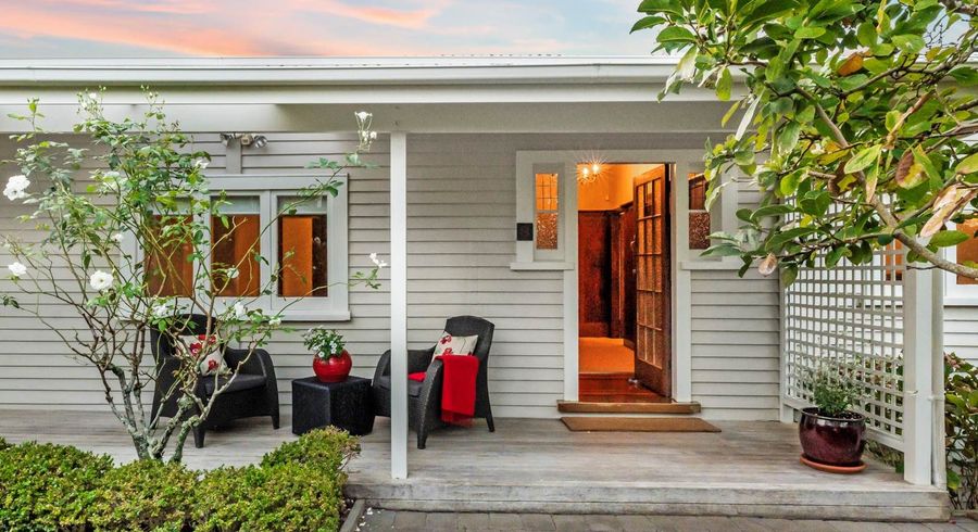  at 8 Gifford Street, St Heliers, Auckland