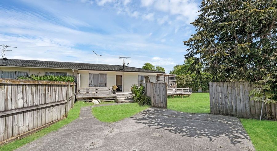  at 2/29 Kindergarten Drive, Conifer Grove, Takanini