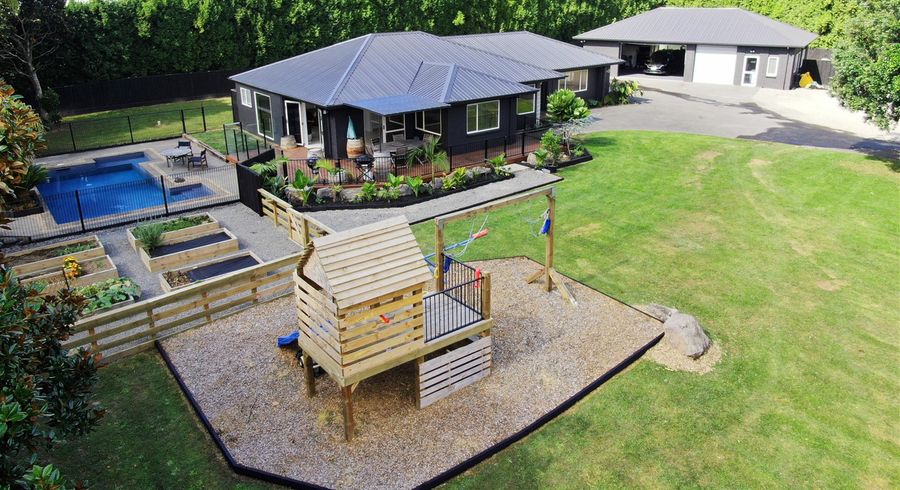  at 138 Merrick Road, Pyes Pa, Tauranga