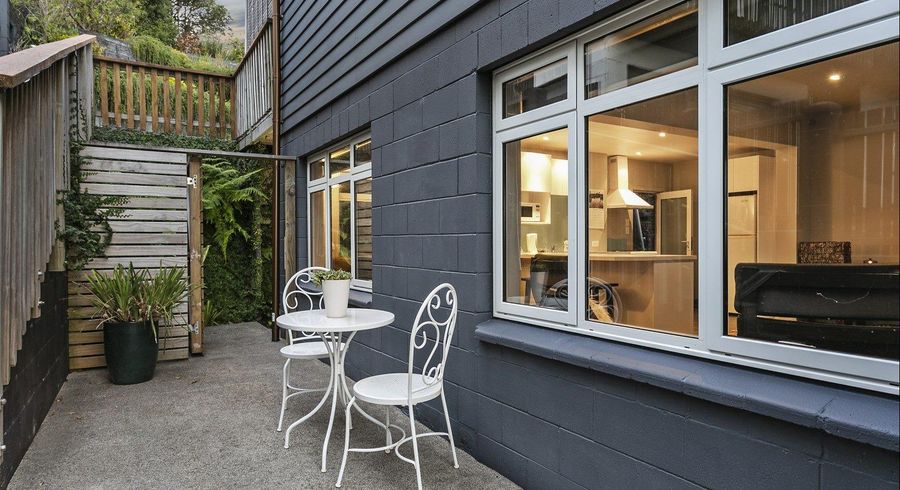  at 18 Kanohi Terrace, Mangere Bridge, Auckland