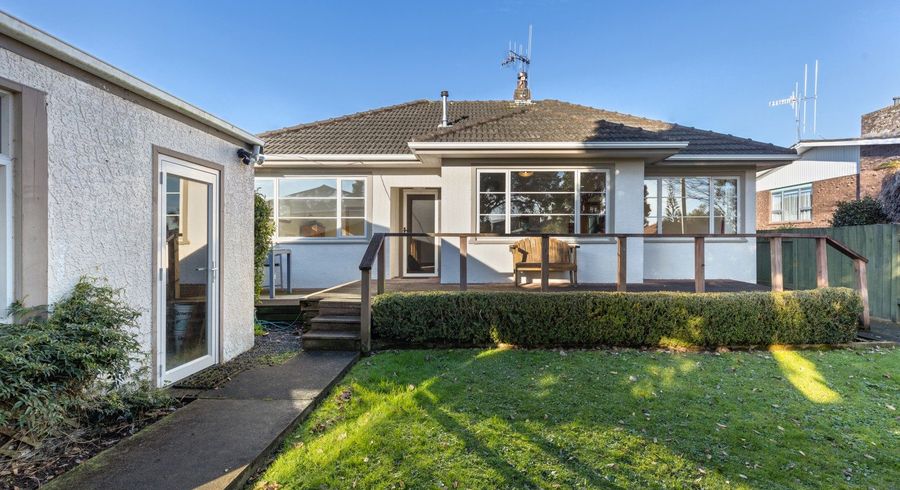  at 51 Manawatu Street, Hokowhitu, Palmerston North