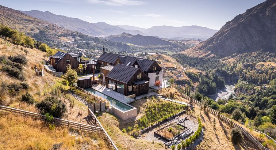  at 12 Crow's Nest Road, Arthurs Point, Queenstown-Lakes, Otago