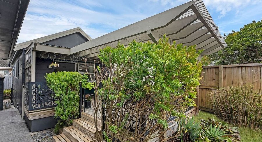  at 1/42A Forest Hill Road, Henderson, Waitakere City, Auckland