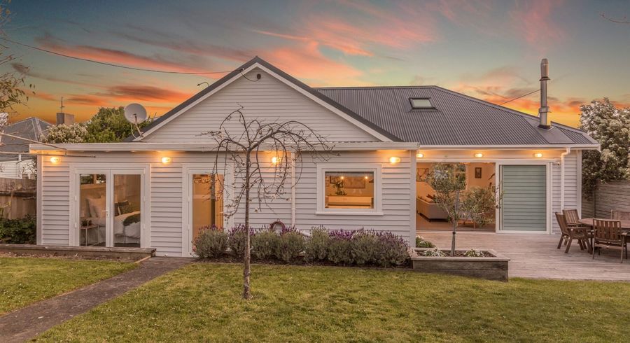  at 6 Bay Drive, Titahi Bay, Porirua