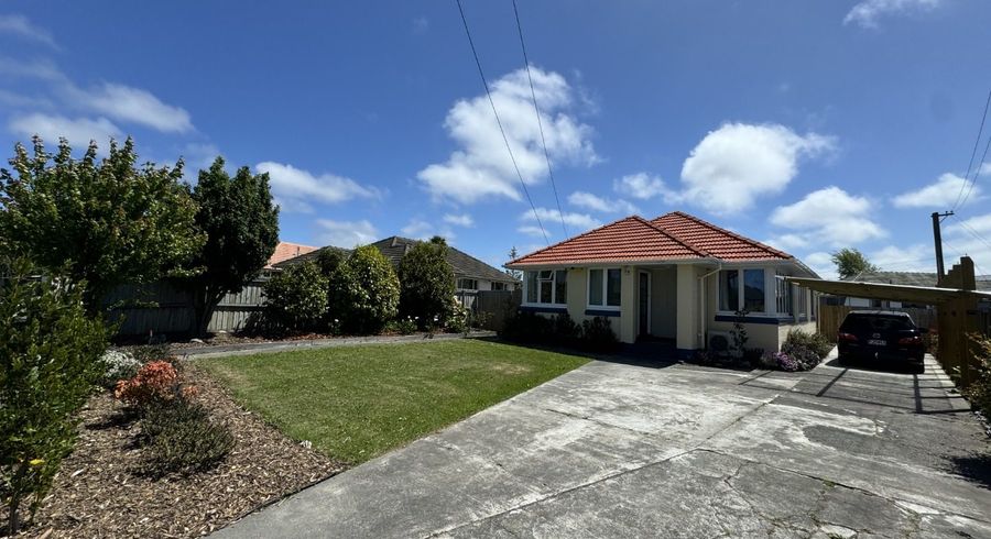  at 37 Fenchurch Street, Redwood, Christchurch City, Canterbury