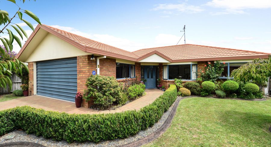  at 5 Grosvenor Place, Rototuna, Hamilton, Waikato