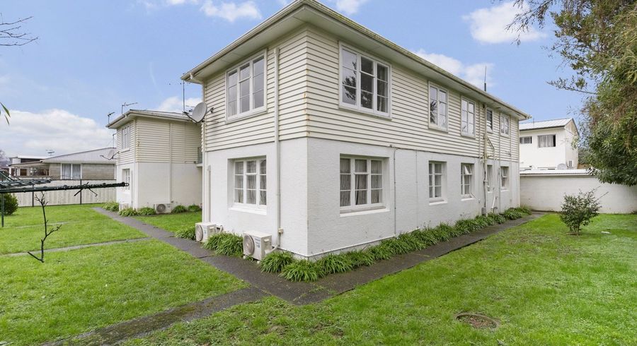  at 1-6/45 Pine Avenue, Ebdentown, Upper Hutt, Wellington
