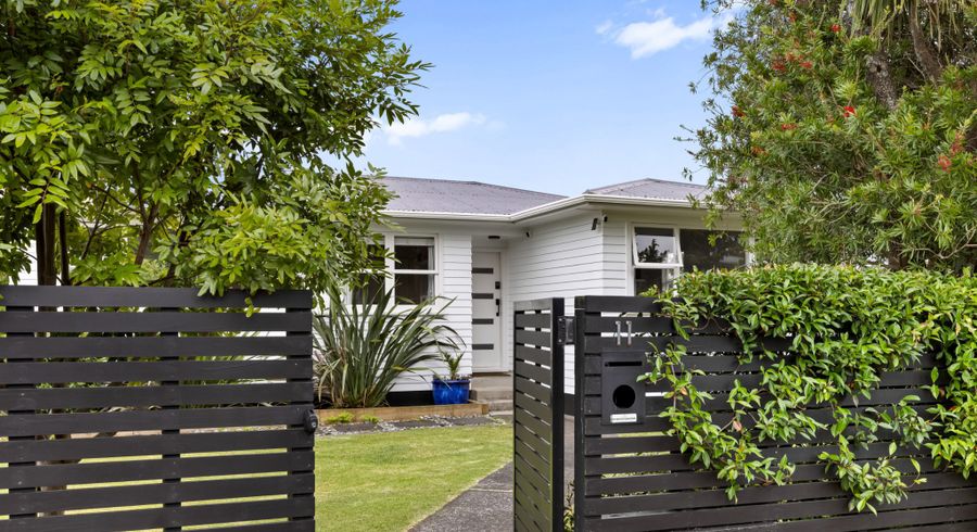  at 11 Brennan Avenue, Te Atatu Peninsula, Waitakere City, Auckland