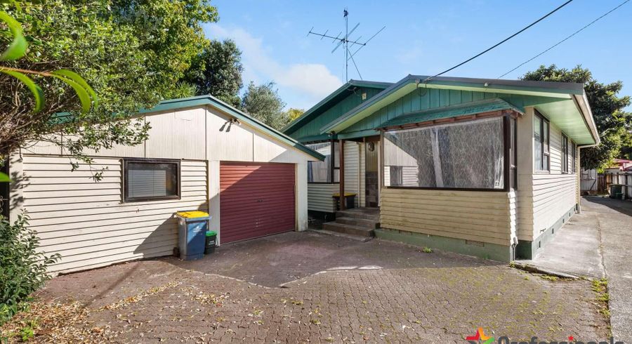  at 11A Woodvale Road, Glen Eden, Waitakere City, Auckland