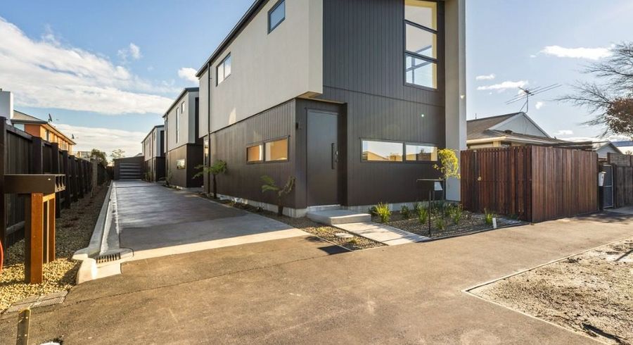  at 4/49  Geraldine Street , Edgeware, Christchurch City, Canterbury