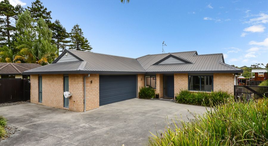  at 14 Palm Grove Drive, Western Heights, Hamilton