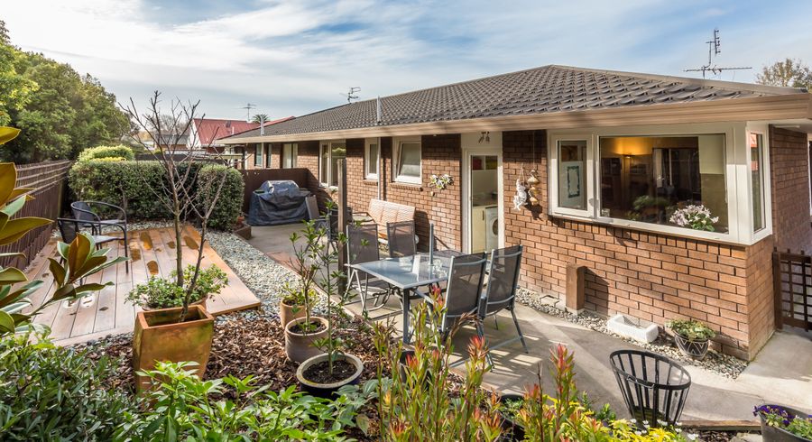  at 2/8 Torvill And Dean Lane, Cashmere, Christchurch