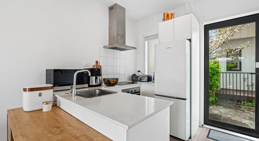  at 5/122 Pooks Road, Ranui, Waitakere City, Auckland