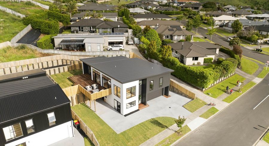  at 10 Bob Carter Place, Welcome Bay, Tauranga, Bay Of Plenty