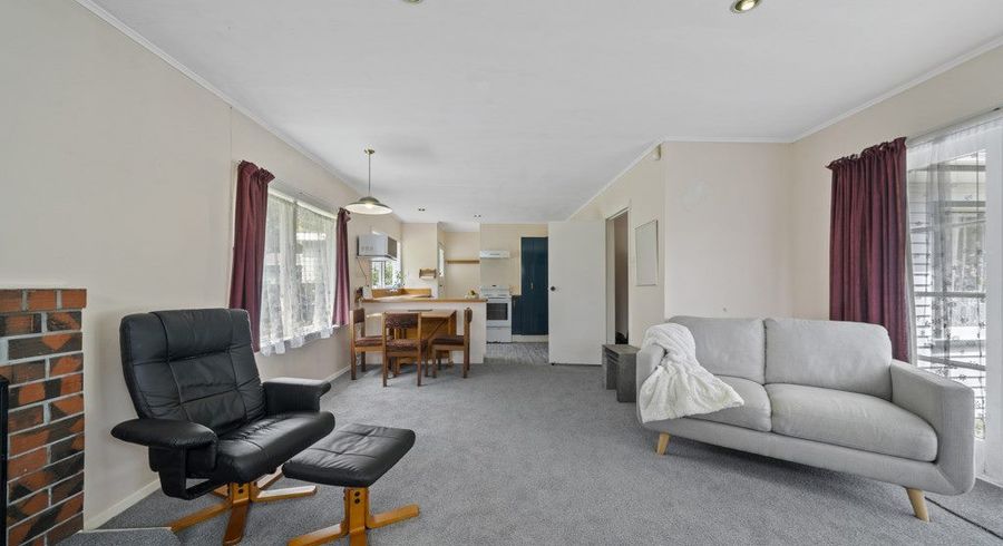  at 41 Sunny Grove, Wainuiomata, Lower Hutt