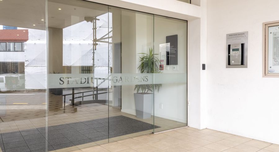  at B/103 Thorndon Quay, Thorndon, Wellington