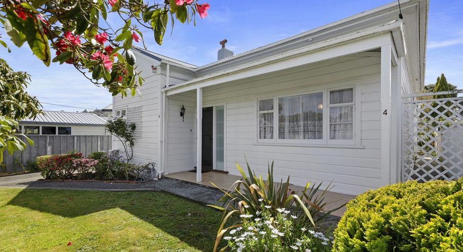  at 4 Bristol Square, Lower Hutt, Lower Hutt, Wellington