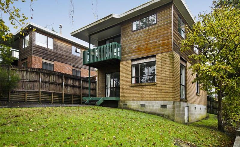  at 37 Glengarry Road, Glen Eden, Auckland