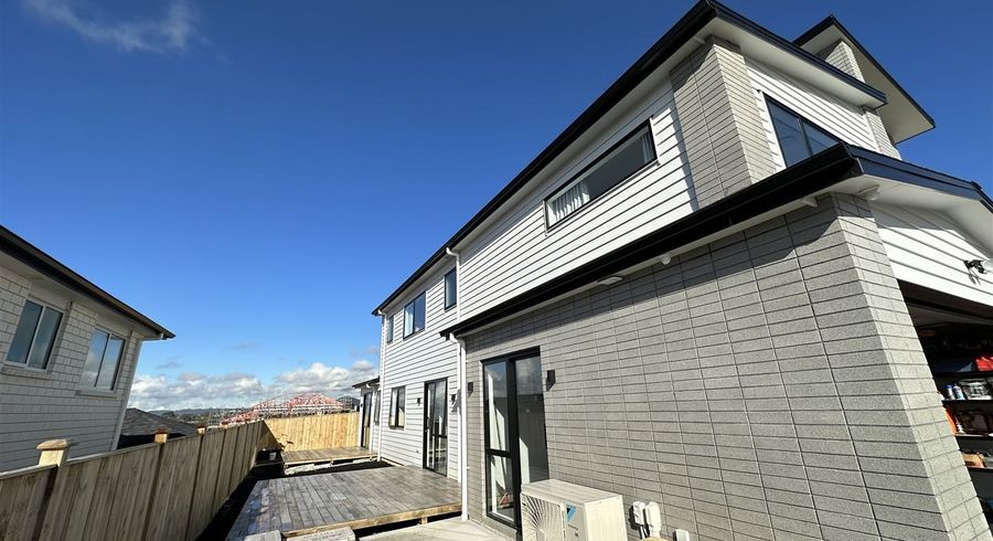  at 3 Lumber Rise, Swanson, Auckland
