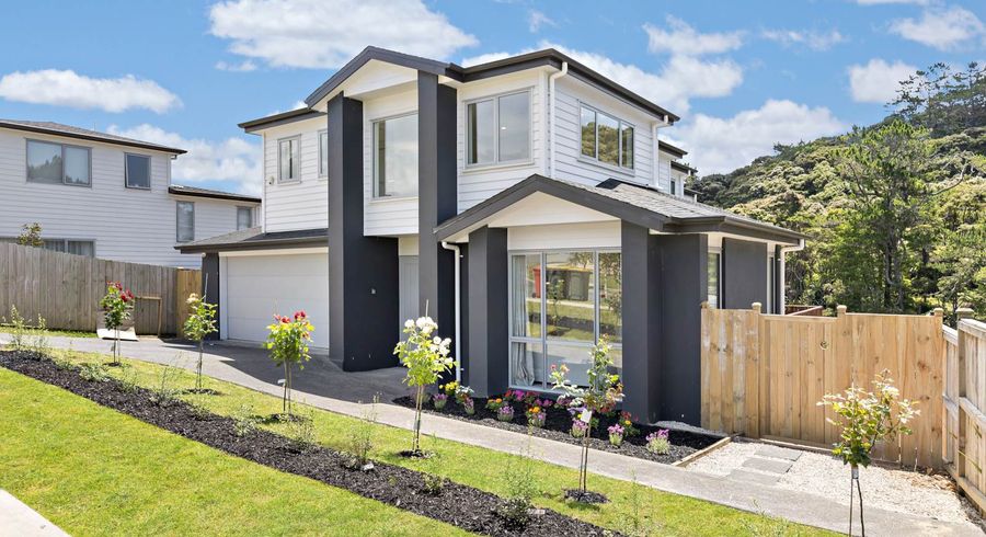  at 84 Admirals Court Drive, Greenhithe, Auckland