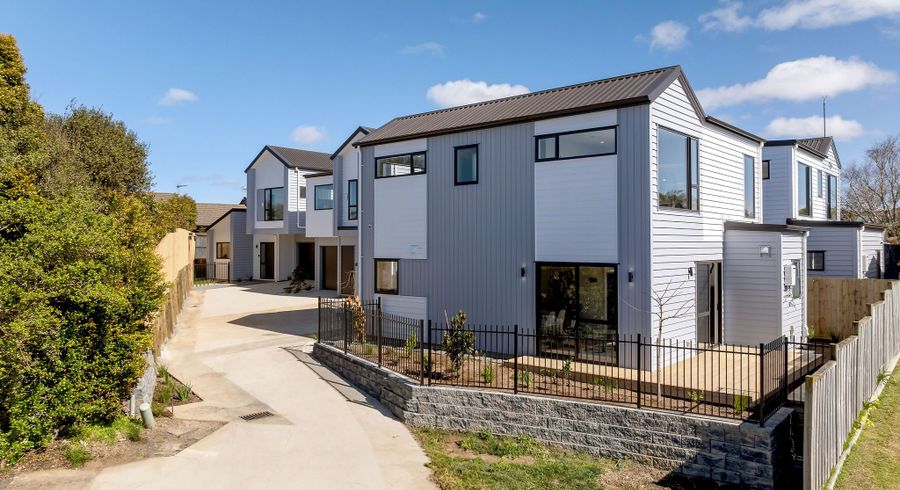  at Lots 2-4, 13 Quibray Place, Botany Downs, Manukau City, Auckland