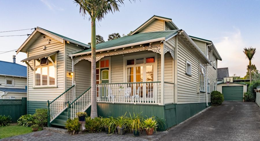  at 21 Wairiki Road, Mount Eden, Auckland City, Auckland