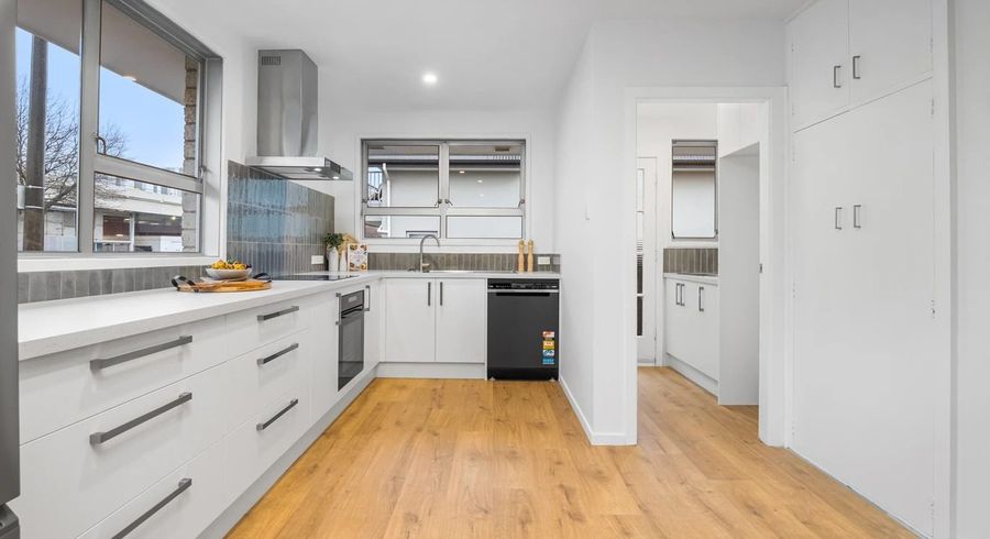  at 1/9 Maxwell Street, Riccarton, Christchurch
