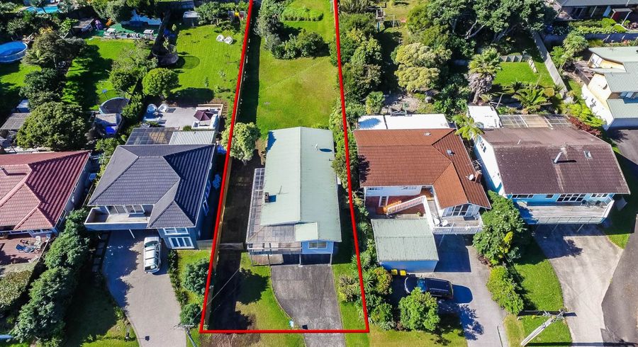  at 26 Sea Vista Avenue, Beach Haven, Auckland