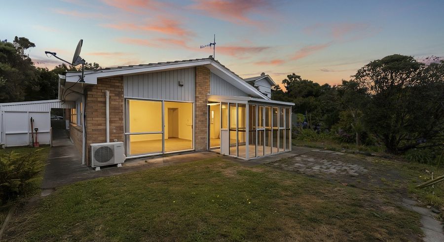  at 89b Alexander Road, Raumati Beach, Kapiti Coast, Wellington