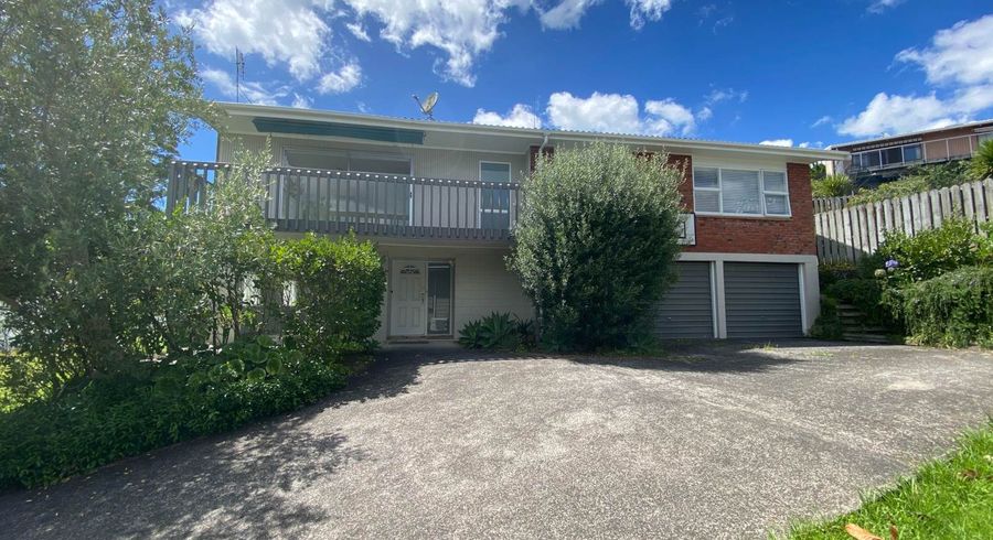  at 80 Glencoe Road, Browns Bay, Auckland