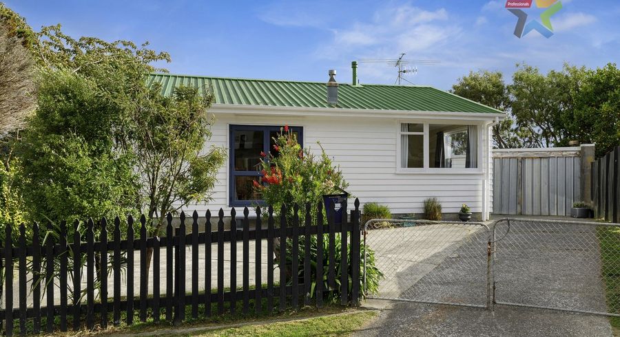  at 5 Tyrone Grove, Wainuiomata, Lower Hutt