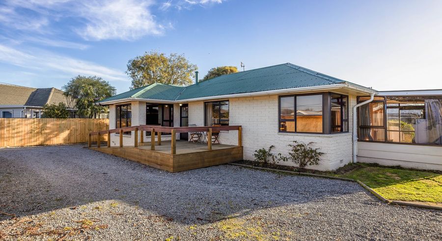  at 7 Tenby Place, Avondale, Christchurch City, Canterbury