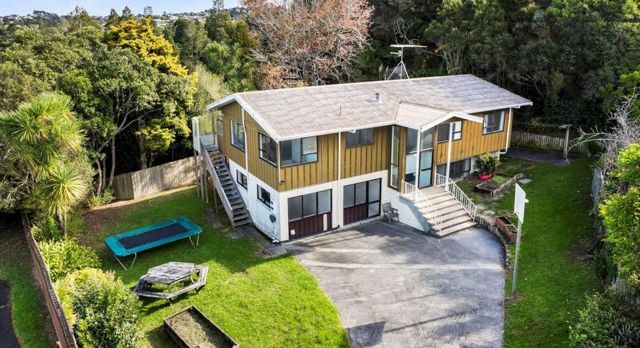  at 17 Relko Crescent, Torbay, Auckland