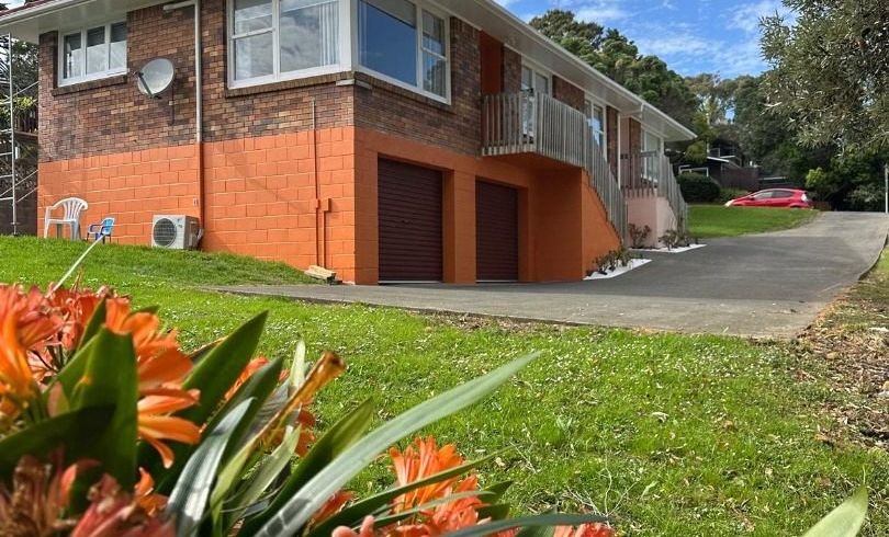  at 2/39 Eban Ave, Hillcrest, North Shore City, Auckland