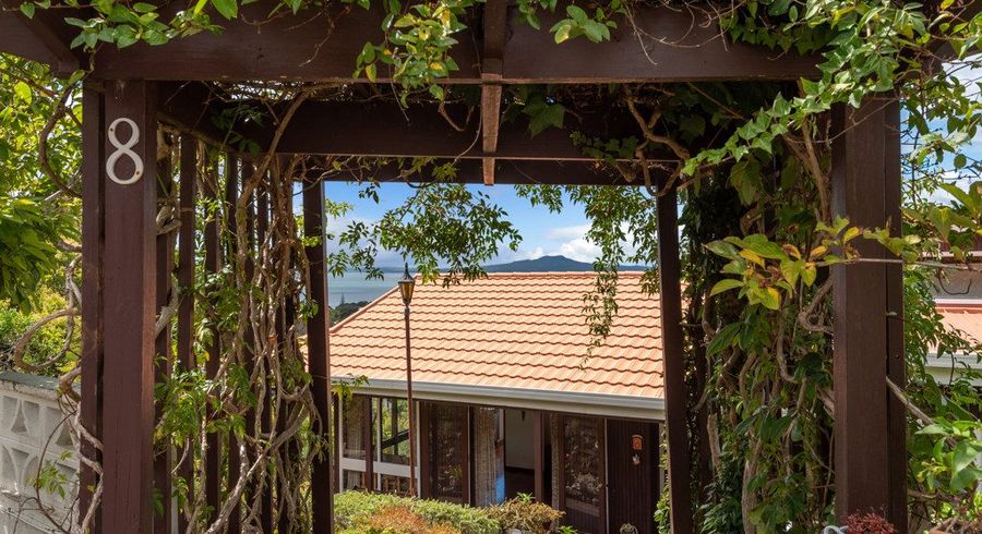  at 8 Shearwater Rise, Rothesay Bay, Auckland