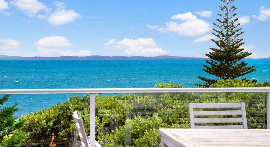  at 7 Seaview Terrace, Manukau Heads, Āwhitu
