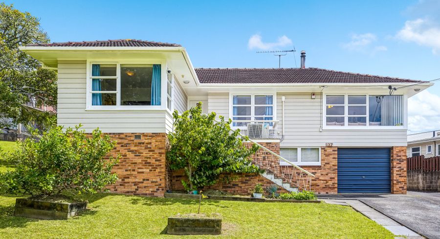  at 137 Tiroroa Avenue, Te Atatu South, Waitakere City, Auckland