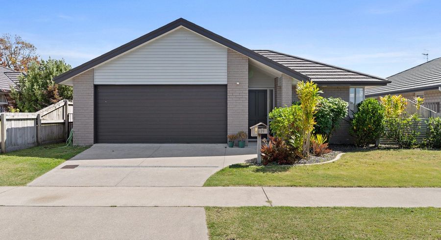  at 39 Leet Crescent, Papamoa Beach, Papamoa