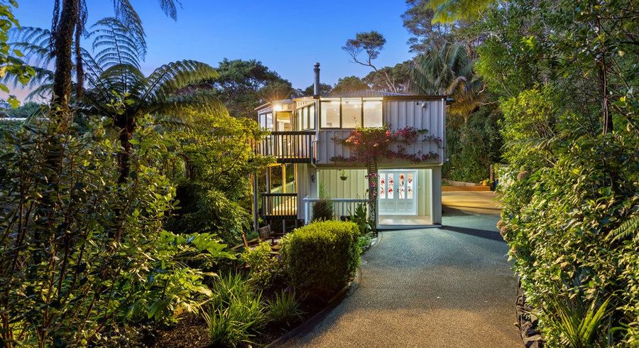  at 1156 Scenic Drive North, Swanson, Auckland
