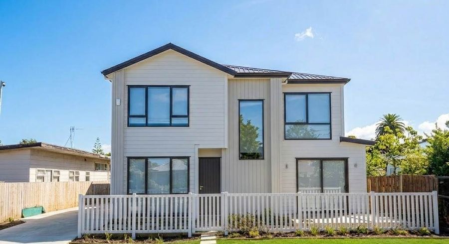  at 5A Hall Avenue, Mangere, Manukau City, Auckland