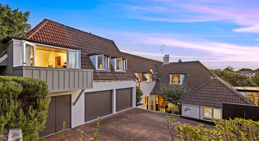  at 16 Pamela Place, St Heliers, Auckland