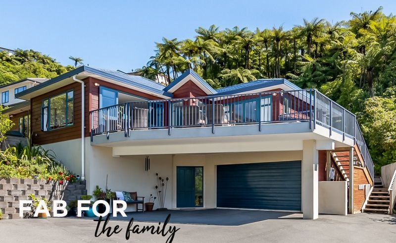  at 9 Fernridge Way, Tirohanga, Lower Hutt