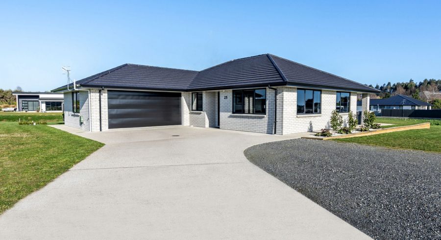  at 25 Glenda Place, Seaward Bush, Invercargill, Southland