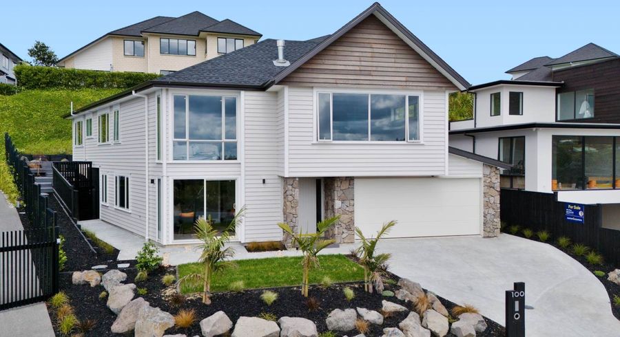  at 100 Arran Point Parade, Orewa, Orewa