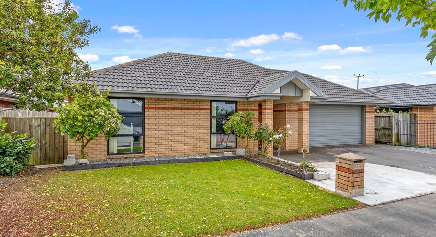  at 4 Kaniere Avenue, Hei Hei, Christchurch